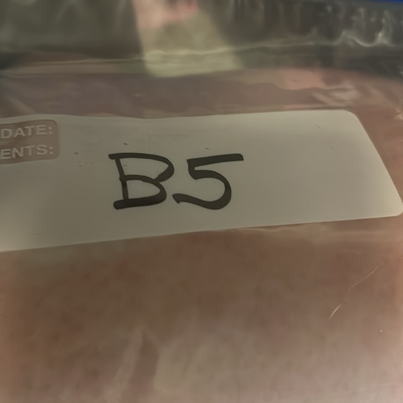 Sanctuary camouflage pattern T-shirt.    ‎    Size extra large. New without tags - Picture 6 of 6